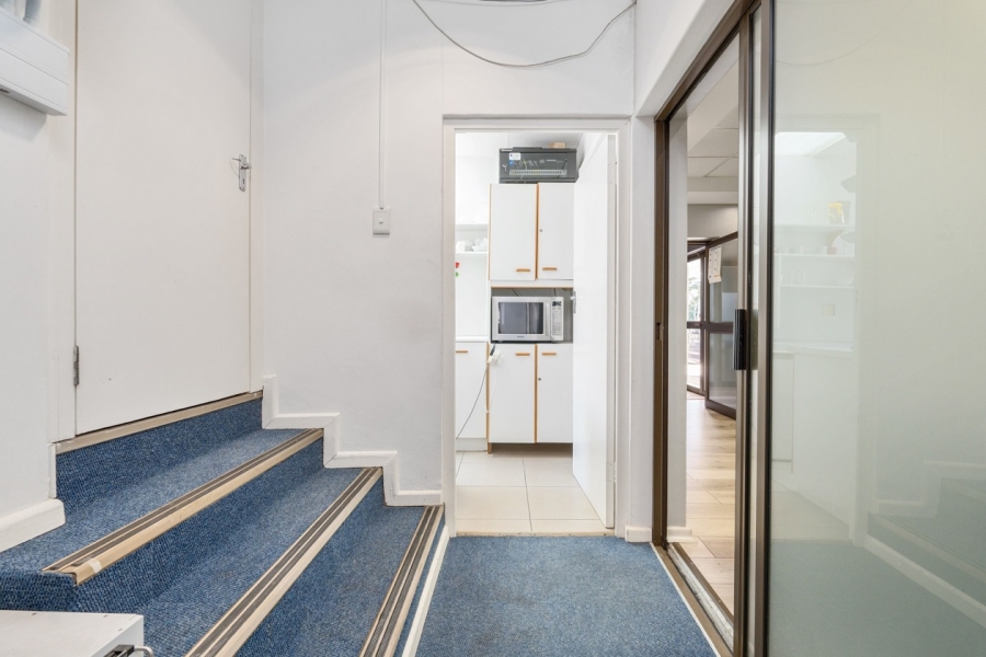To Let commercial Property for Rent in Claremont Western Cape